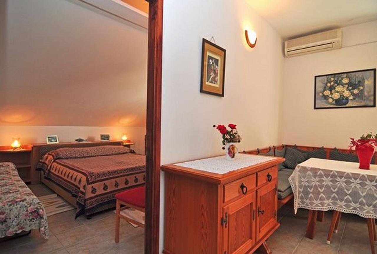 Apartments Jerina Sukošan Dış mekan fotoğraf
